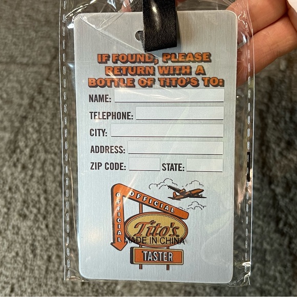 Tito’s Handmade Vodka Metal Luggage Tag Leather Strap Alcohol Booze Drinking - Picture 4 of 6